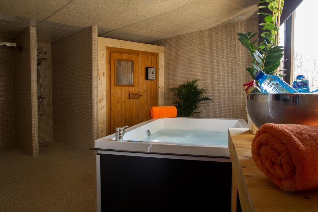 Hotel & Spa Entre Pinos-Adults Only Эс-Кало Экстерьер фото
